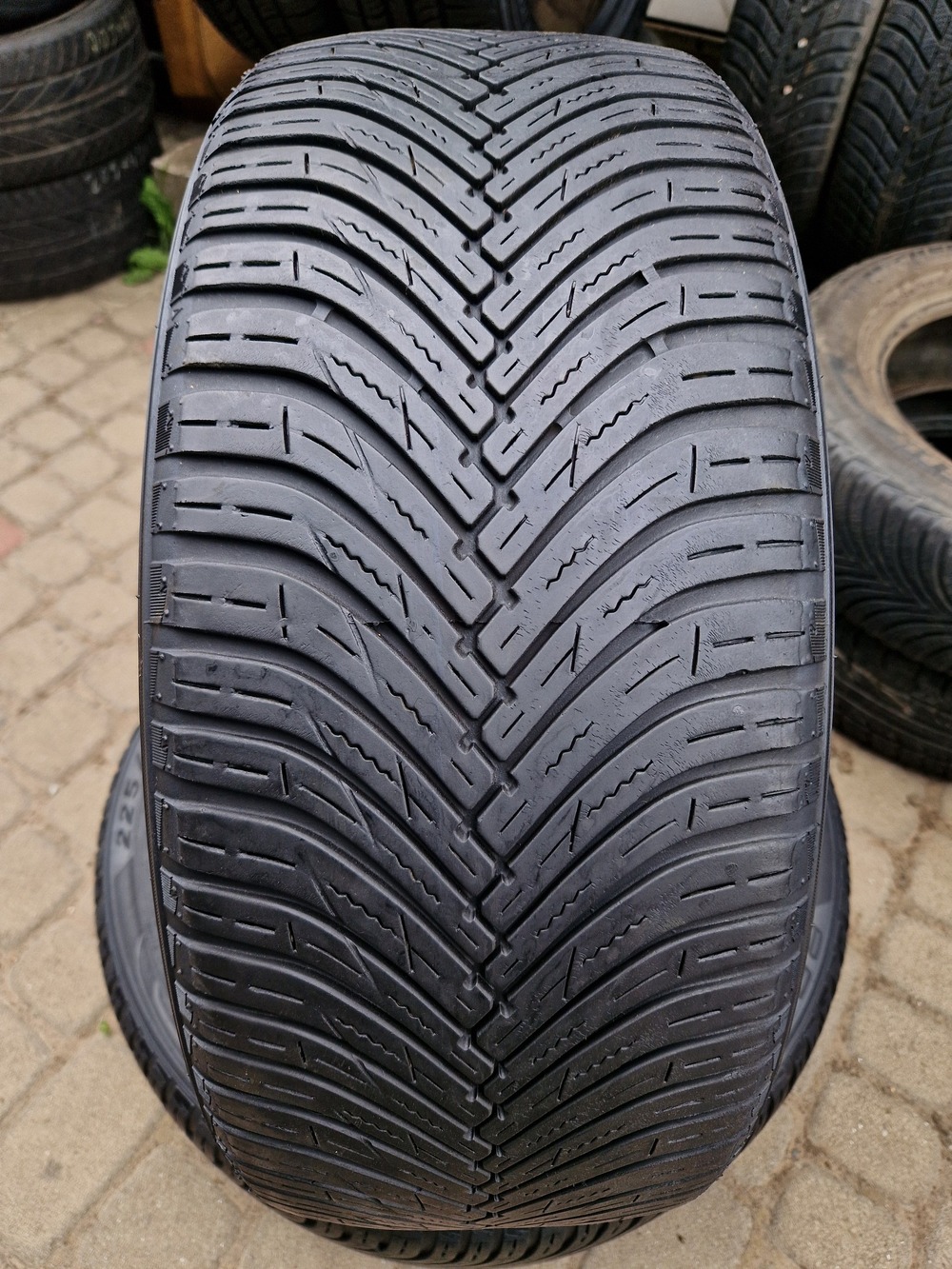 в б/у 225/45R19 Maxxis Premitra All Season AP3 0623 5мм