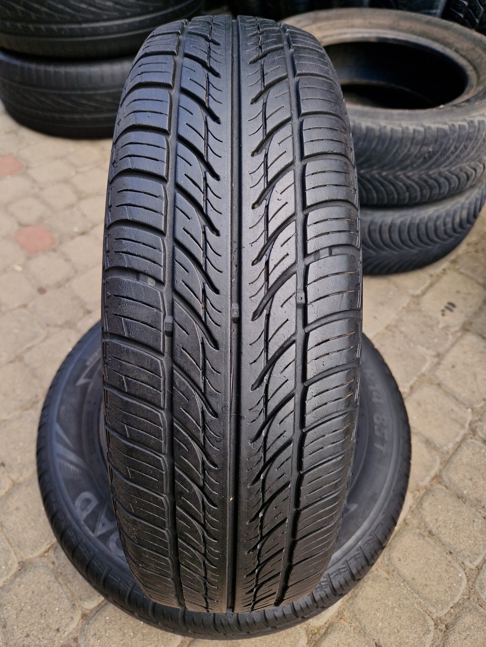 л б/у 165/70R14 Kormoran Road 1521 5мм