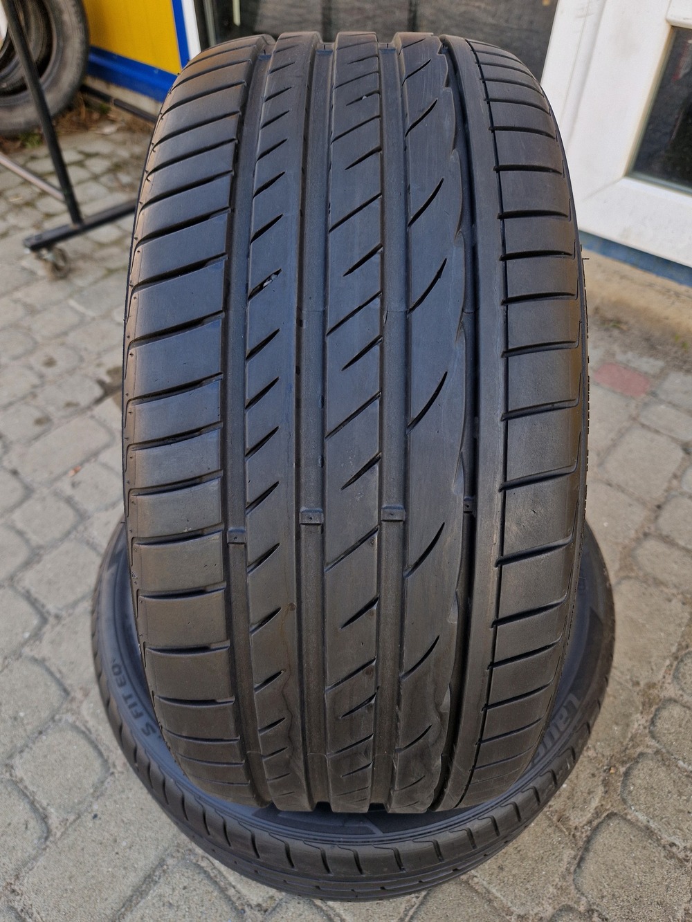 л б/у 225/40R18 Laufenn S FIT EQ LK01 4721 6.5-7мм