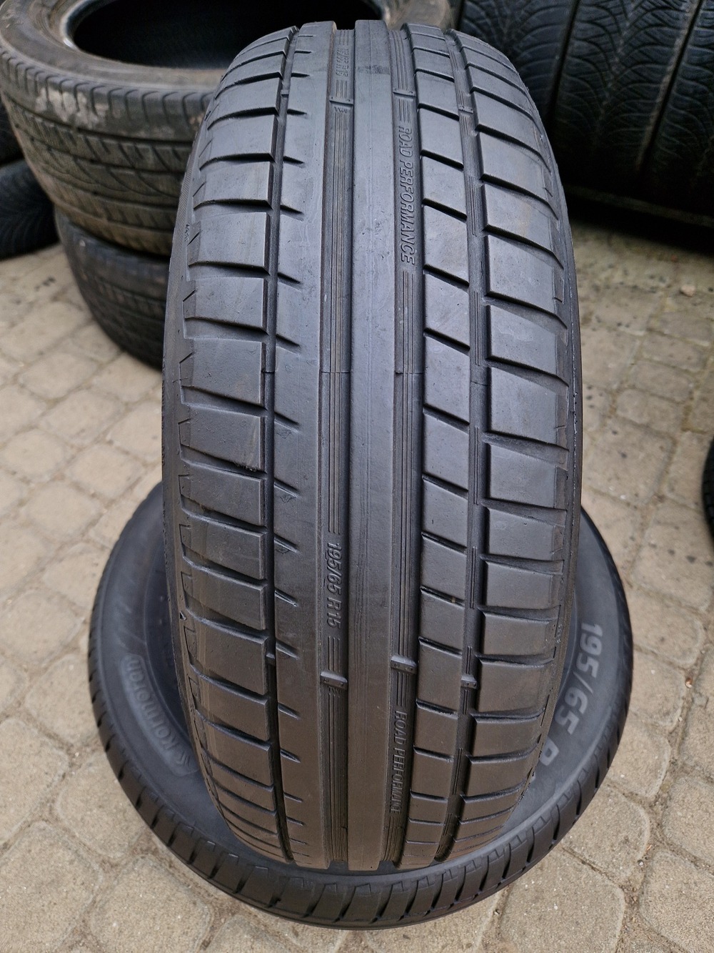 л б/у 195/65R15 Kormoran Road Performance 19/21 5-5.5мм