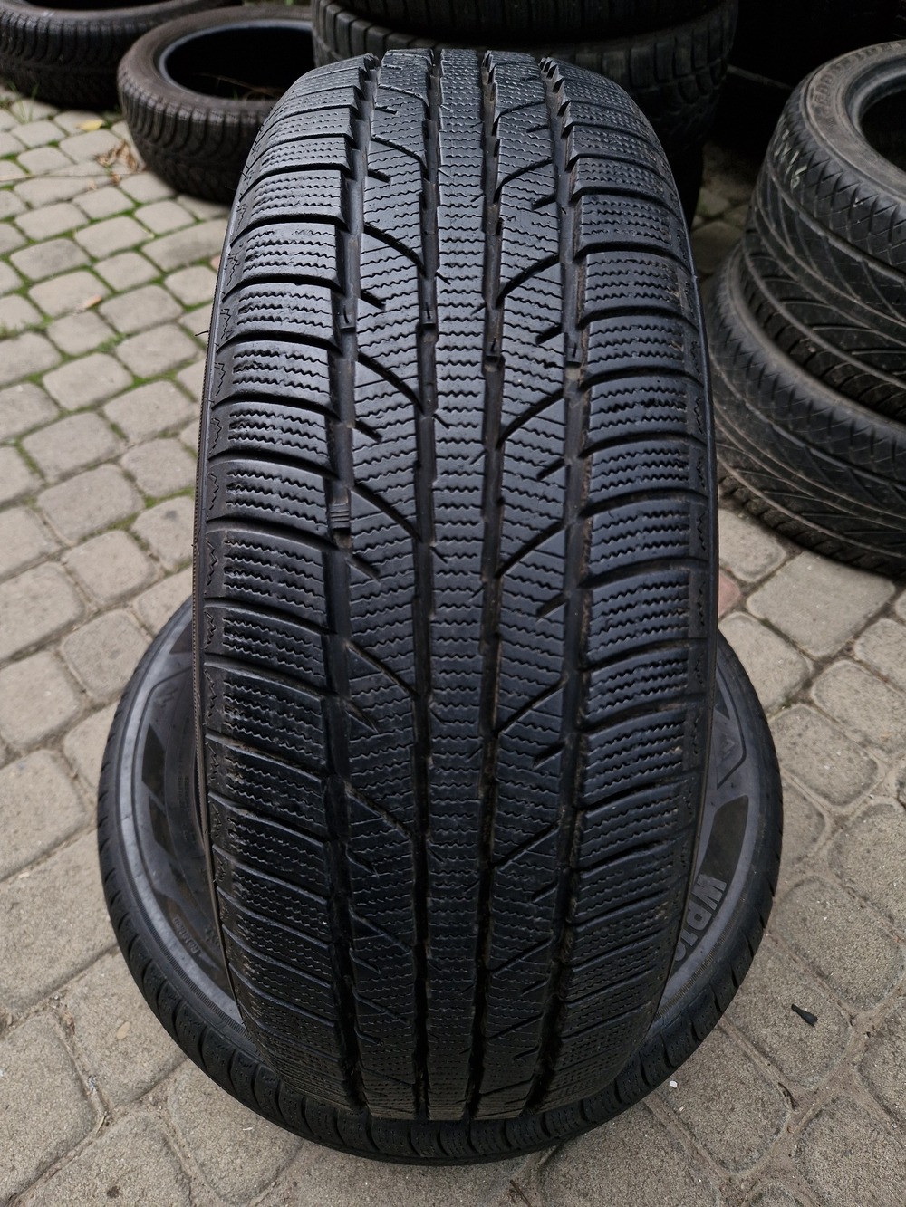 з б/у 185/60R15 Zeetex WP1000 2118 6.5-7.5мм