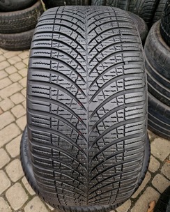 в б/у 225/40R18 Goodyear Vector 4Seasons Gen-3 2421 5-5.5мм