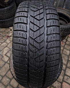 з б/у 245/50R18 Pirelli Winter Sottozero 3 RFT 20/23 6-7.5мм