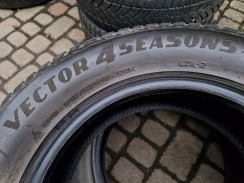 в б/у 215/65R16 Goodyear Vector 4Seasons Gen-2 2419 6.5-7мм. Фото 9
