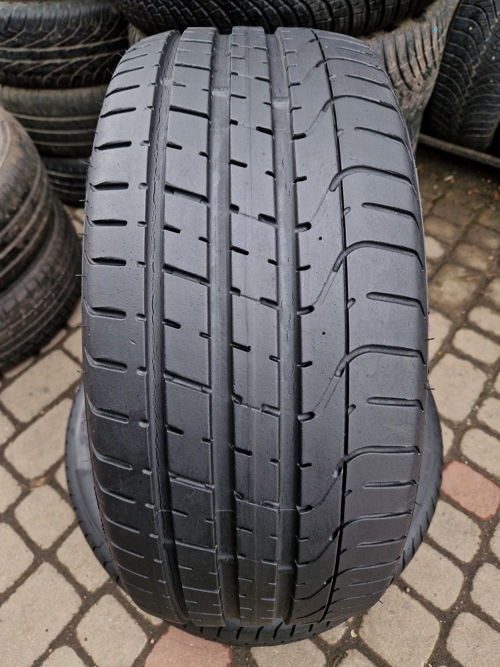 л б/у 225/45R17 Pirelli PZero 1315 6-6,5мм