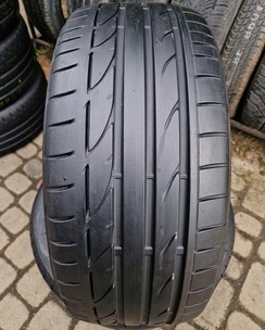 л б/у 225/40R18 Bridgestone Potenza S001 2216 5-6мм