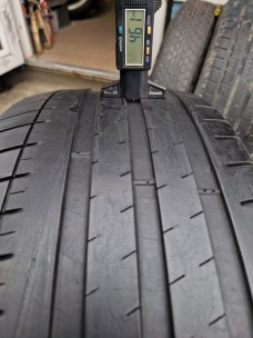 л б/у 225/40R18 Michelin Pilot Sport 3 0915 4-5мм. Фото 7