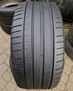 л б/у 245/40R18 Michelin Pilot Sport 4 17-19 4-5мм