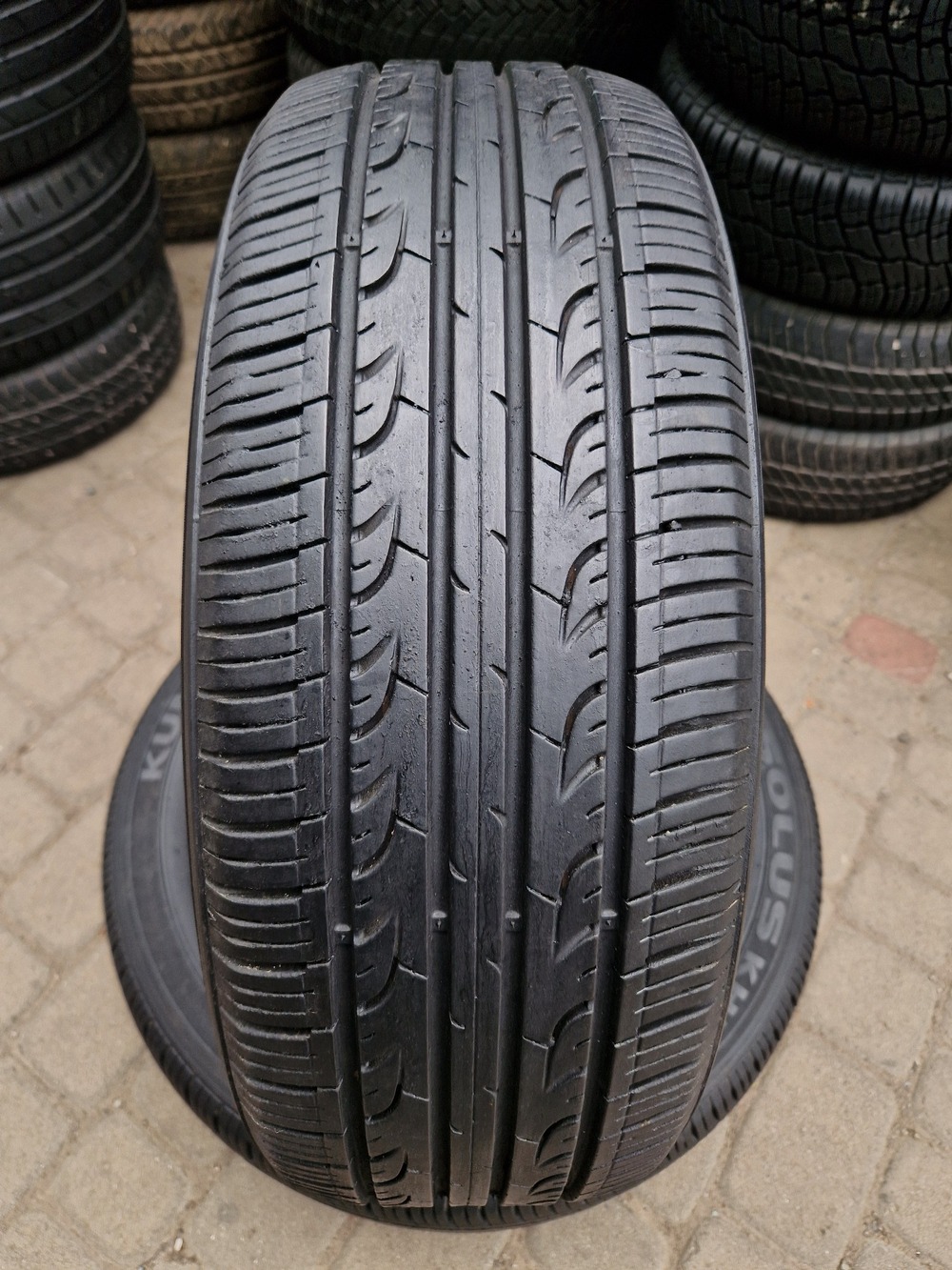 л б/у 205/55R17 Kumho KH25 14-15 5,5-6,5мм