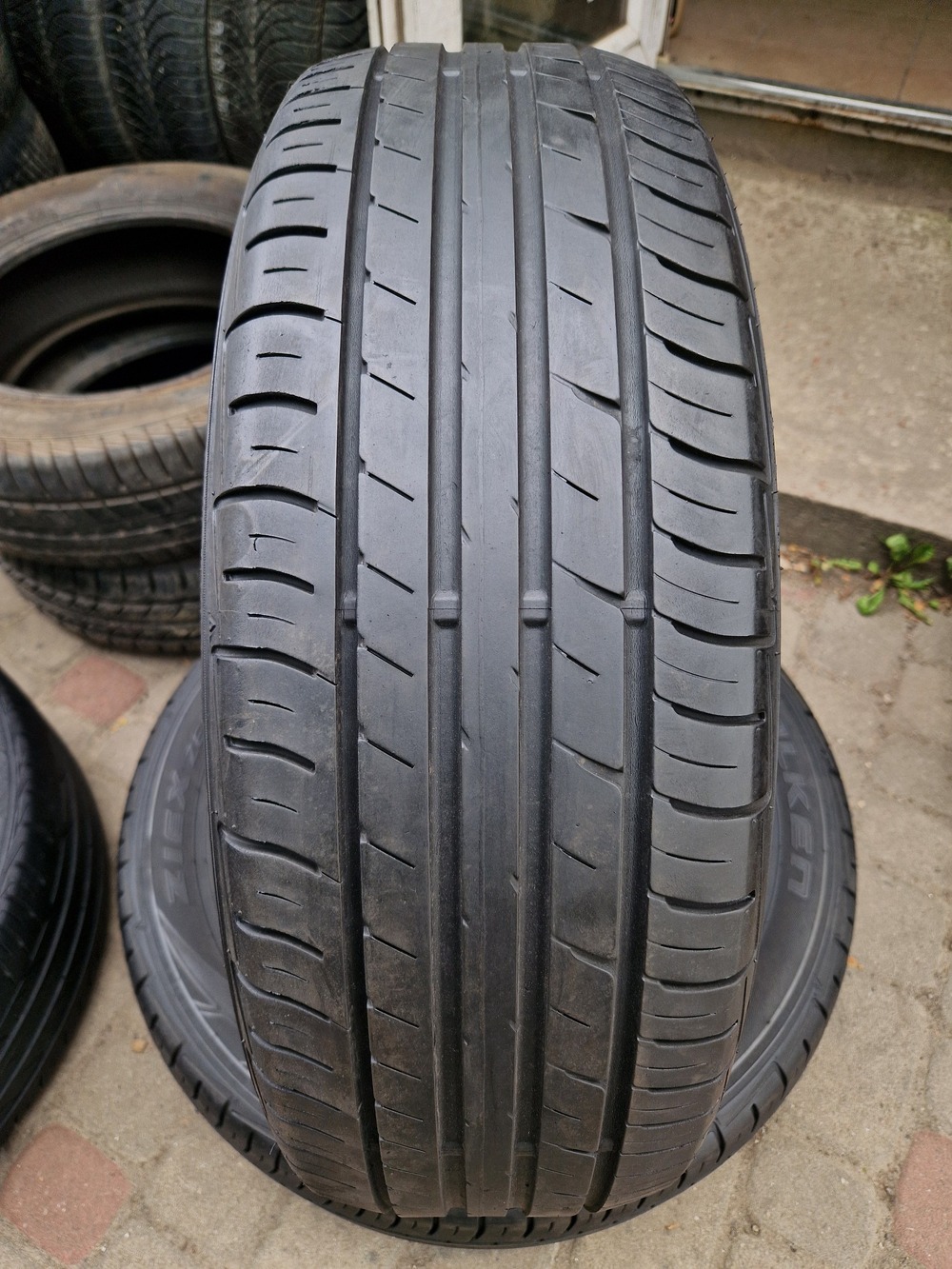 л б/у 215/65R17 Falken Ziex ZE-914A 5017 4-4,5мм