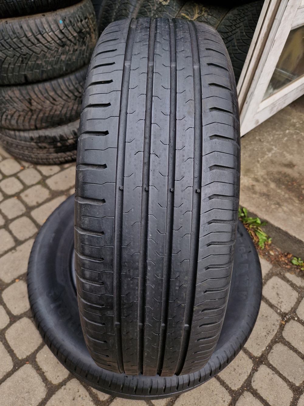 л б/у 215/65R17 Continental ContiEcoContact 5 2818 5-6мм