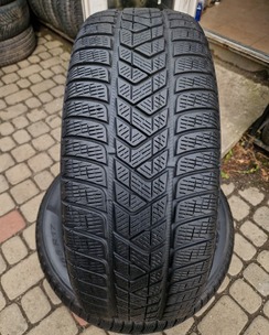 з б/у 235/65R17 Pirelli Scorpion Winter 2414 6,5мм