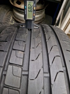 л б/у 235/40R19 Pirelli Cinturato P7 18-20 6,5мм. Фото 4