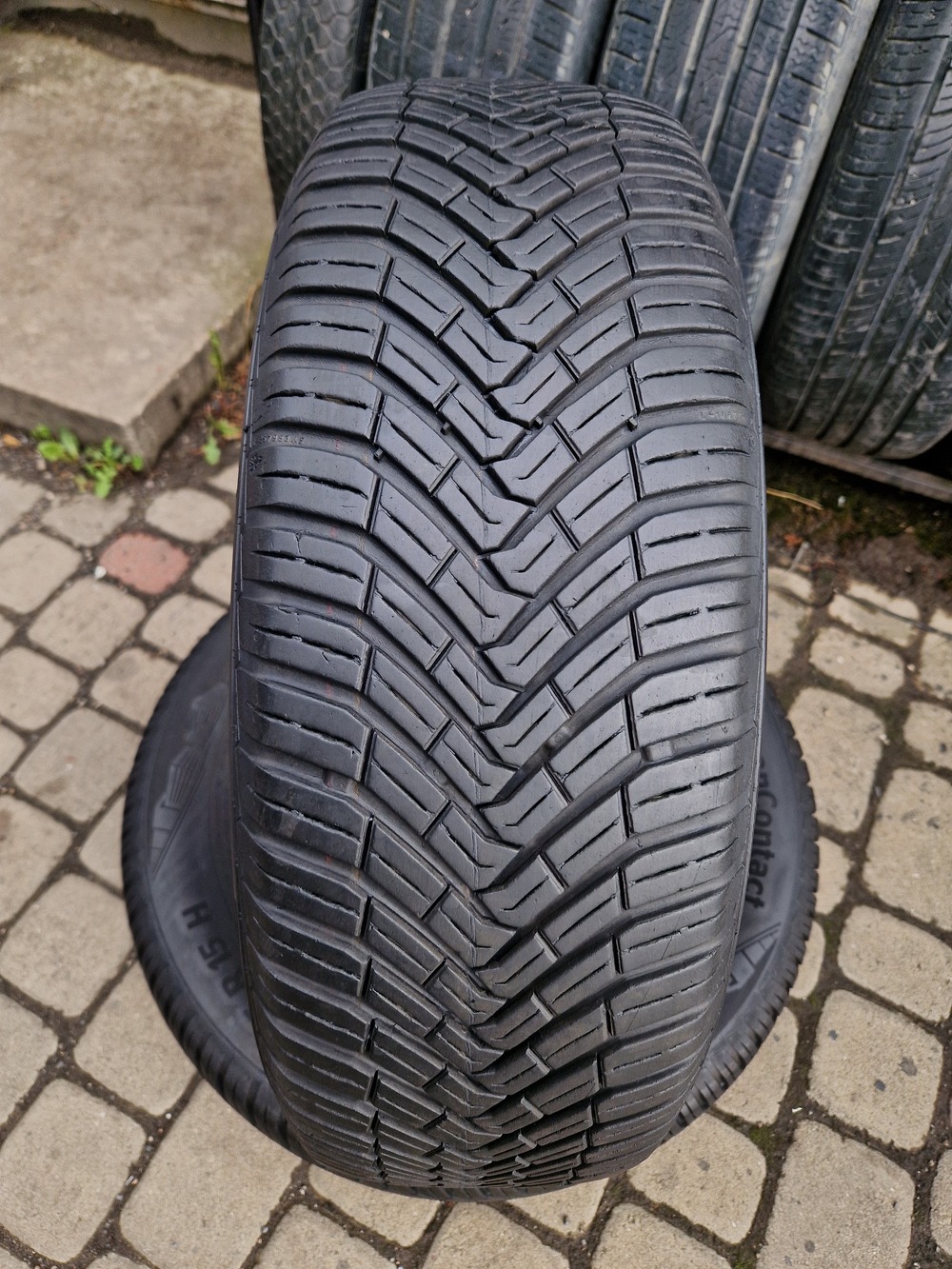 в б/у 195/65R15 Continental AllSeasonContact 0622 5.5мм