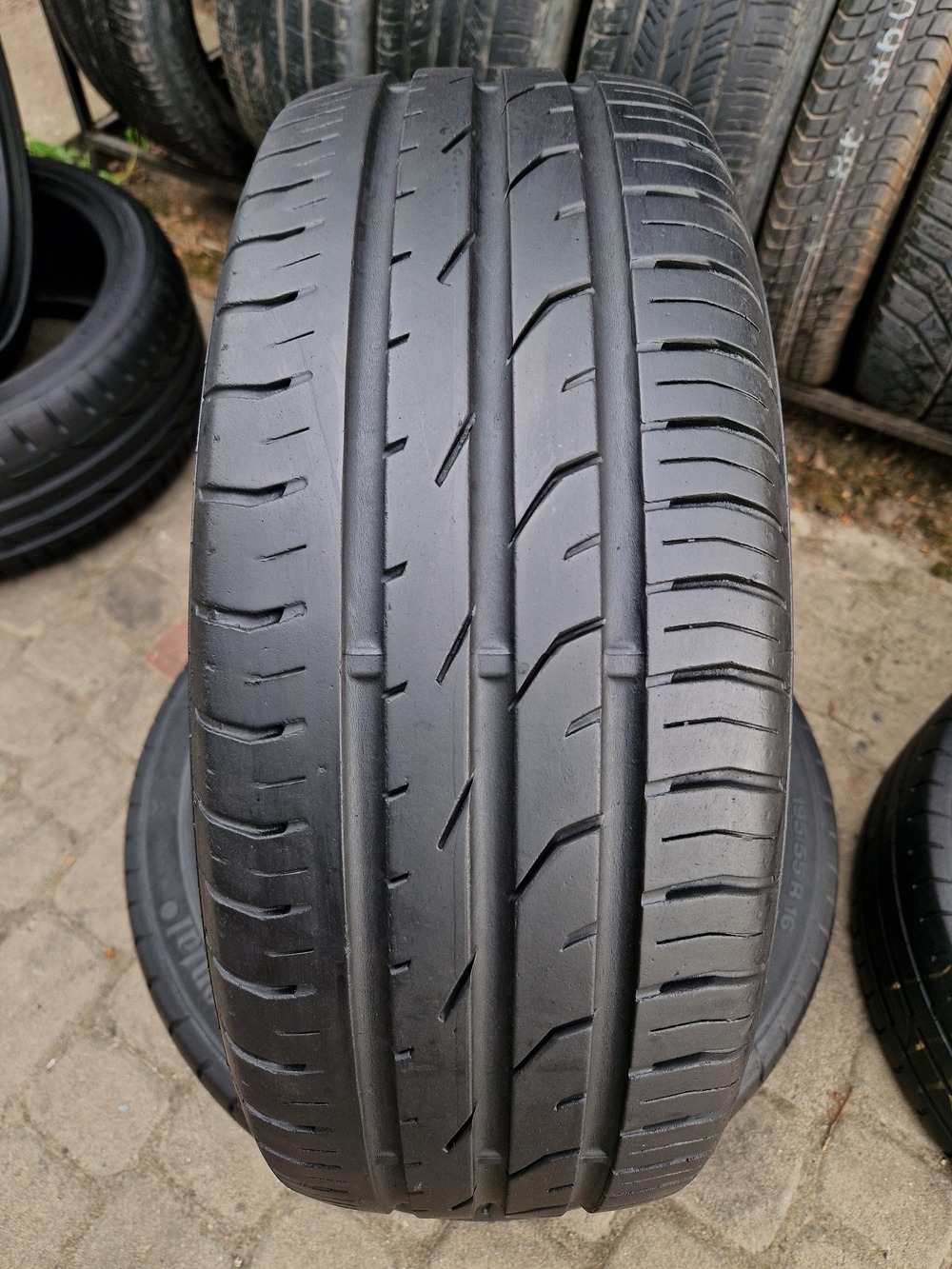 л б/у 195/55R16 Continental ContiPremiumContact 2 48/4509 3.5-4мм; 6-6.5мм