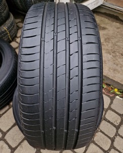 л б/у 215/45R16 Kumho Ecsta HS51 1118 4.5-5.5мм