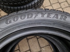 з б/у 225/55R18 Goodyear UltraGrip Performance+ SUV 5024 7-8.5мм