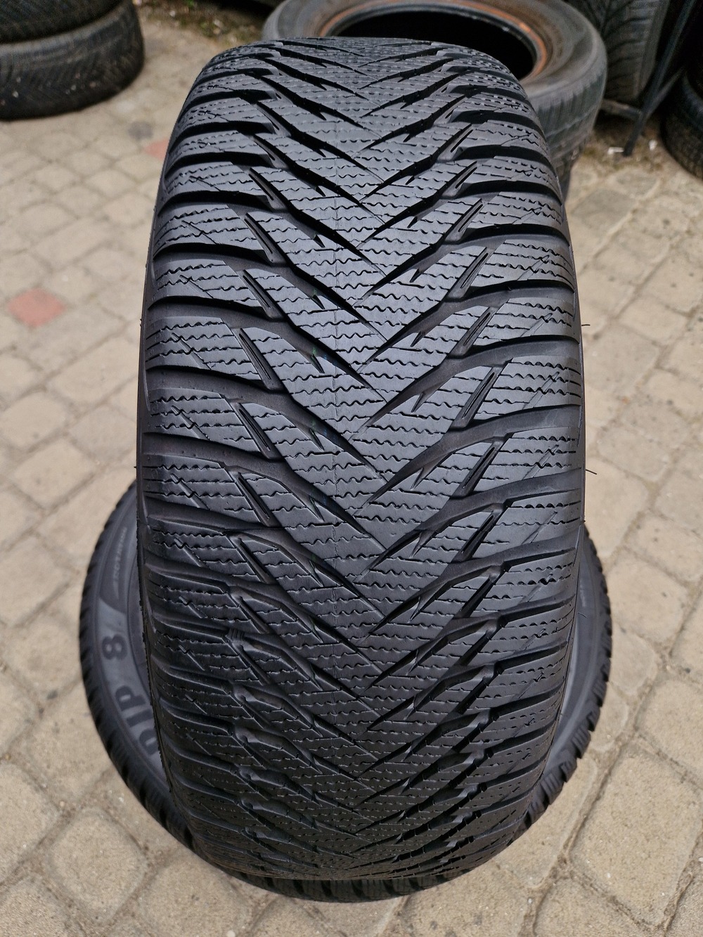 з б/у 205/55R16 Goodyear UltraGrip 8 2721 8мм