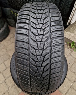 з б/у 225/50R18 Hankook Winter I*Cept Evo3 X W330A 4420 7.5-8мм