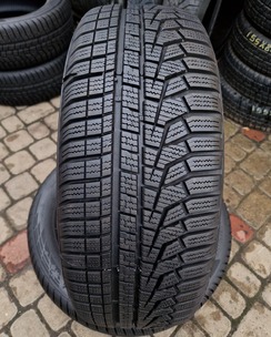 з б/у 205/55R17 Hankook Winter I*Cept Evo2 W320 3424 7.5-8.5мм