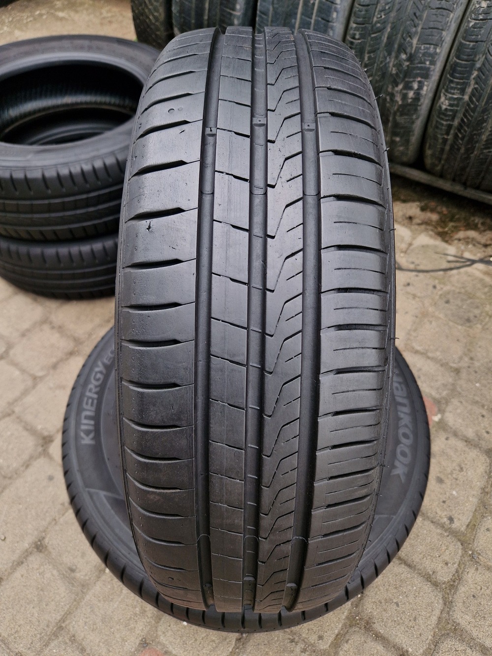 л б/у 185/65R15 Hankook Kinergy Eco 2 K435 0823 5.5-6.5мм