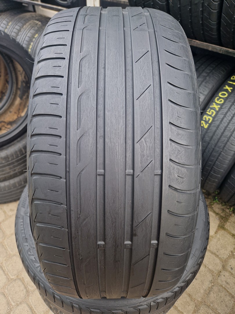 л б/у 225/40R18 Bridgestone Turanza T001 4418 3.5-4мм