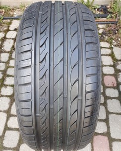 л н 235/45R17 Delinte DH2 0817