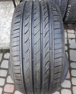 л н 225/40R18 Delinte DH2 4215