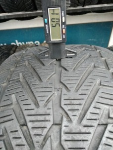 з б/у 225/40R18 Vredestein Wintrac Xtreme 4013 4.5-5мм. Фото 4