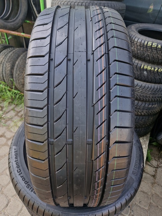 л д 235/45R20 Continental CSC5 0822