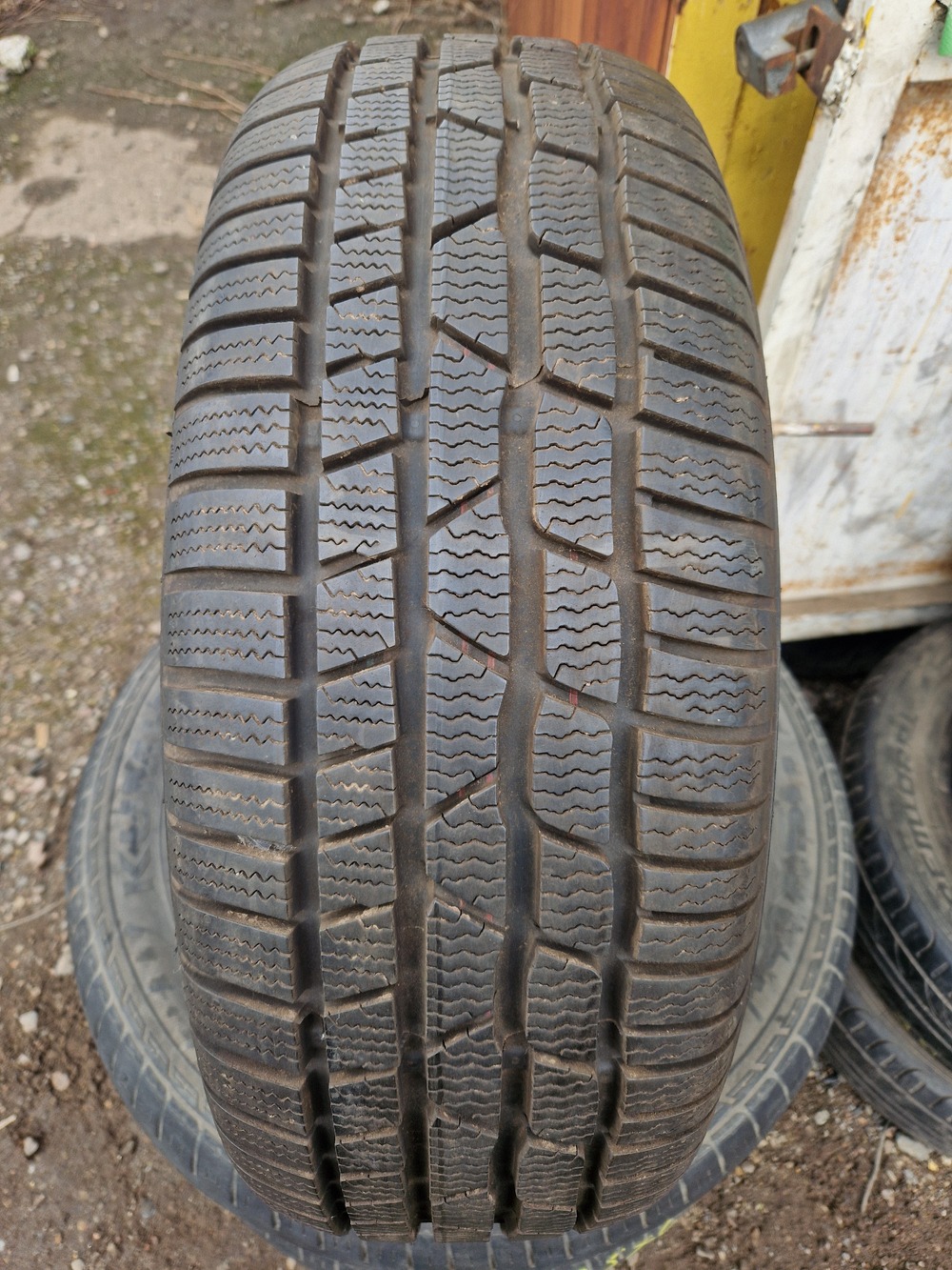 з б/у 215/60R16 Continental ContiWinterContact TS830P 3520 9.5мм
