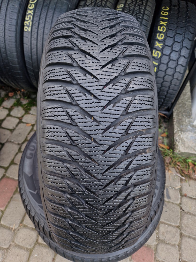 з б/у 195/60R16C Goodyear Ultra Grip 8 4811 7.5-8мм