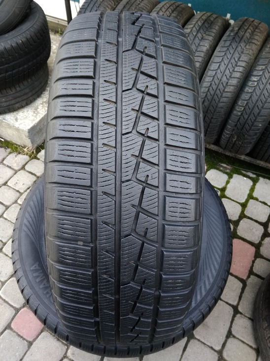 з б/у 235/60R18 Yokohama W.Drive V902A 3115 7мм