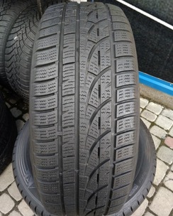 з б/у 225/55R17 Hankook W310 Winter I*Cept Evo RFT 4116 5.5-6мм
