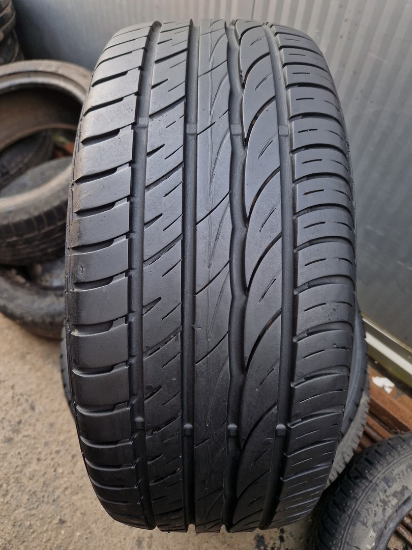 л б/у 195/50R15 Barum Bravuris 2 0612 7мм