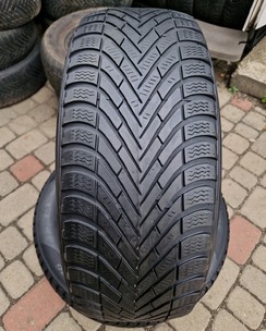 з б/у 205/55R16 Pirelli Cinturato Winter 4718 3.5-4мм