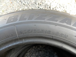 з б/у 205/60R16 Bridgestone Blizzak LM-32 1018 3.5-4мм. Фото 6