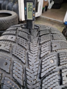 з б/у 225/50R16 Nokian Hakkapeliitta 2 2105 6-6.5мм. Фото 4