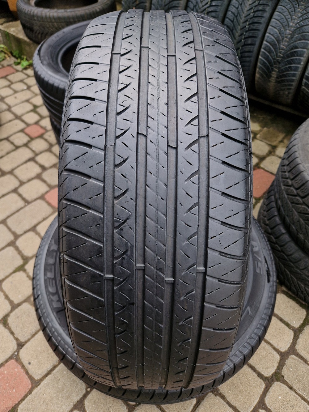 в б/у 225/55R19 Kelly Edge A/S 0321 3-4мм