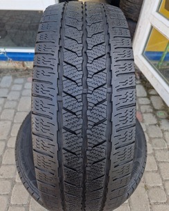 з б/у 215/60R17C Continental VanContact Winter