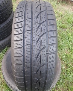 з б/у 235/60R17 Hankook W310