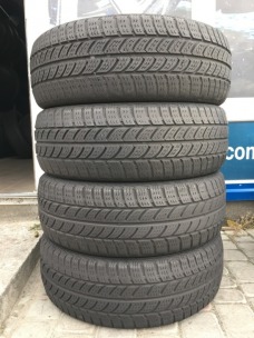 з б/у 215/60R17C Continental VancoWinter 2. Фото 2