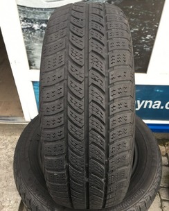 з б/у 215/60R17C Continental VancoWinter 2
