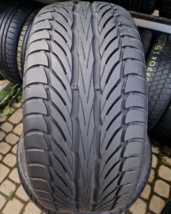л б/у 215/40R17 Barum Bravuris