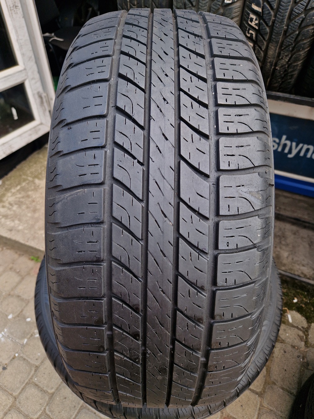 в б/у 235/55R17 Goodyear Wrangler HP