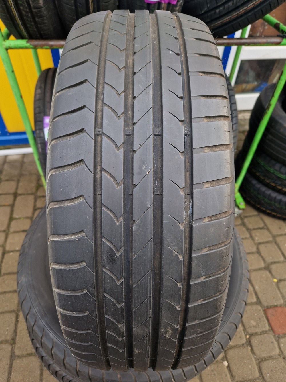 л б/у 215/60R16 Goodyear EfficientGrip 4617 5.5мм