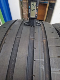 л б/у 225/40ZR18 Dunlop Sport Maxx RT2 1322 3.5-4мм. Фото 4