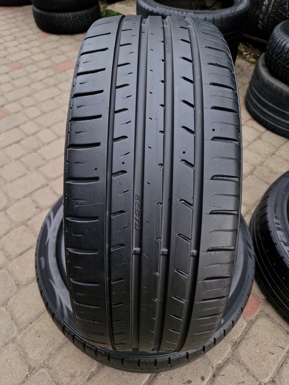 л б/у 225/45ZR19 Kumho Ecsta Le Sport KU39 2014 5-6мм