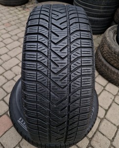 з б/у 205/55R16 Pirelli Winter 210 Snowcontrol 3 2814 4-6мм