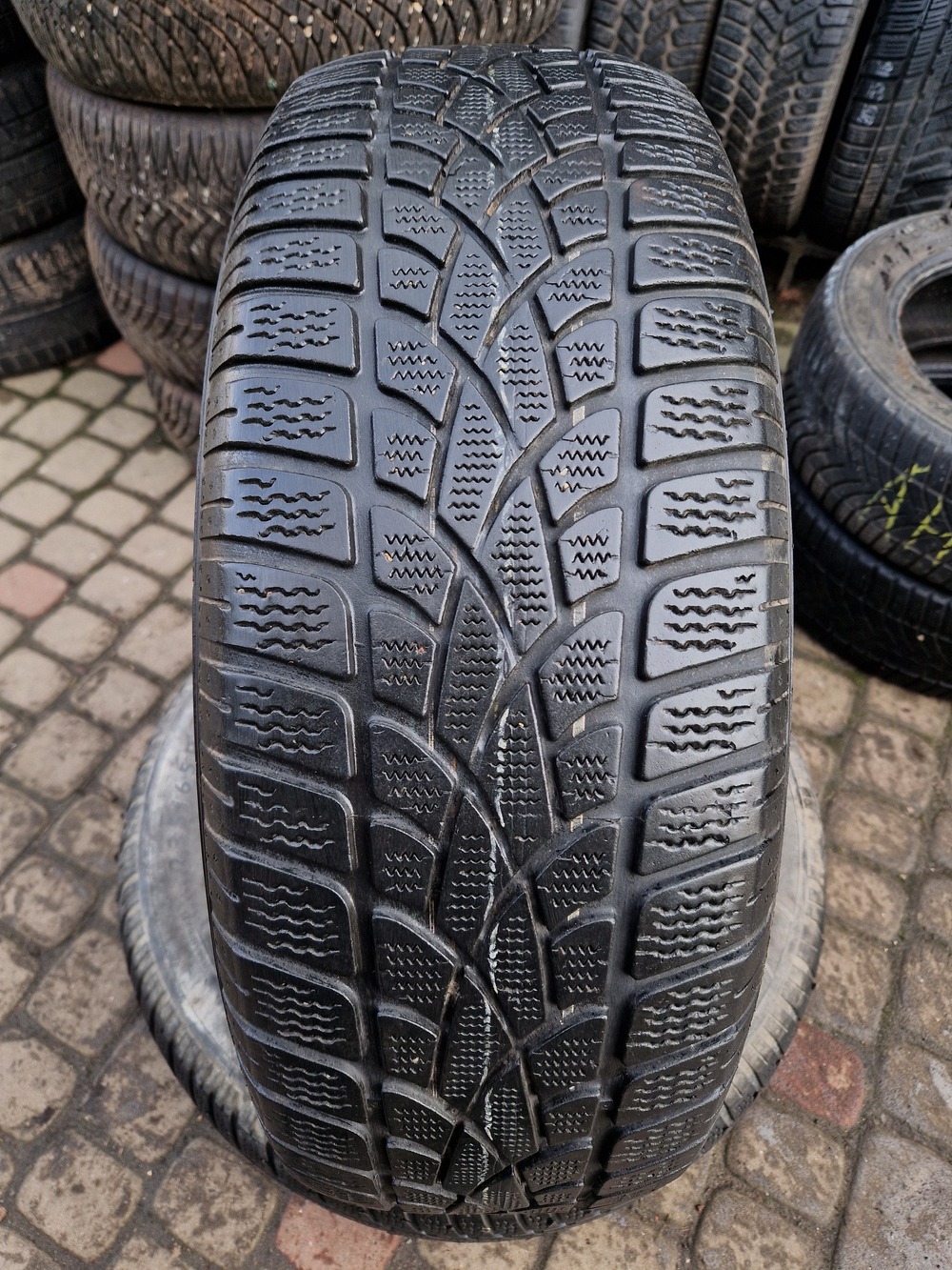 з б/у 235/65R17 Dunlop SP Winter Sport 3D AO 08/10 4.5-5мм